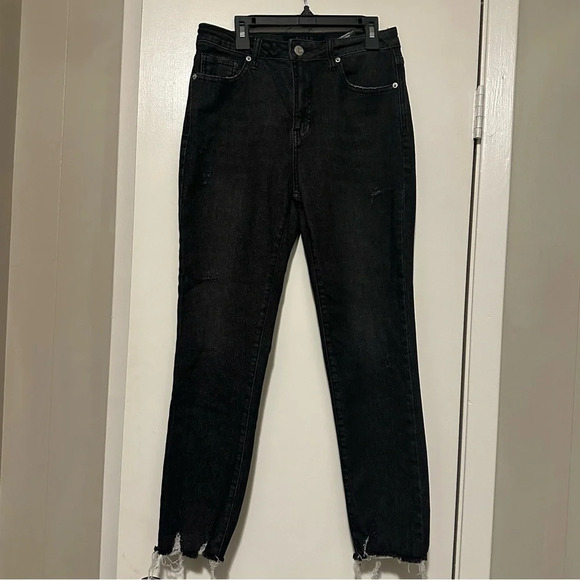 Risen Denim - Risen black jeans frayed hem size 29/9